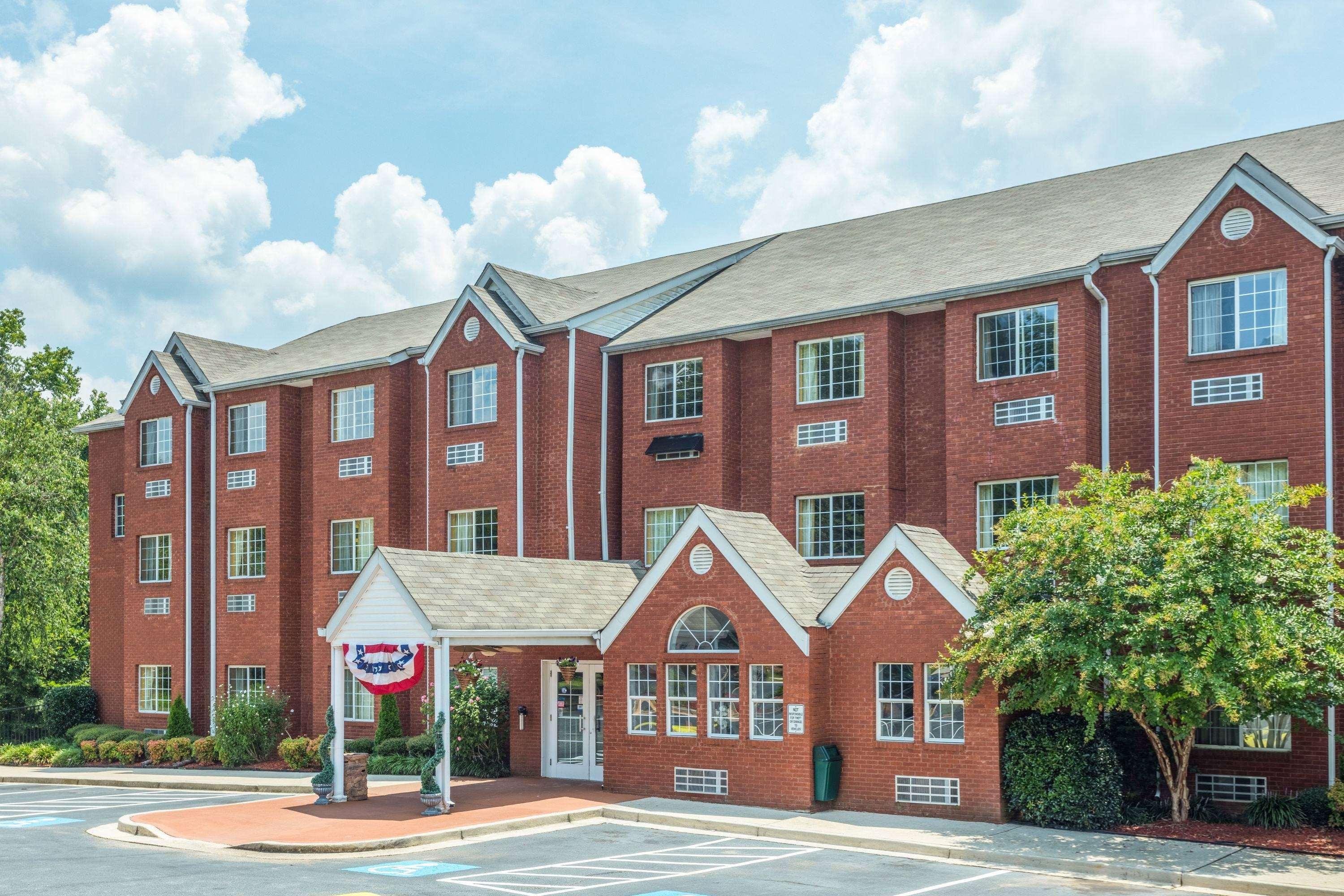 Microtel Inn & Suites By Wyndham Stockbridge/Atlanta I-75 Kültér fotó