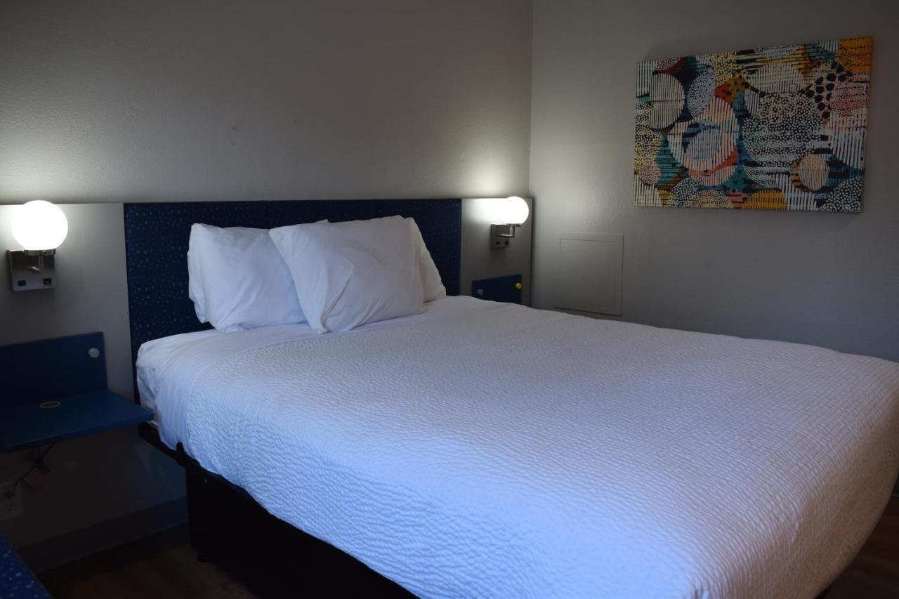 Microtel Inn & Suites By Wyndham Stockbridge/Atlanta I-75 Kültér fotó