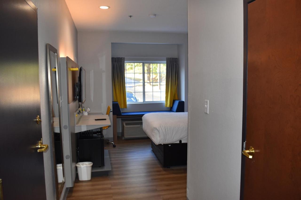 Microtel Inn & Suites By Wyndham Stockbridge/Atlanta I-75 Kültér fotó